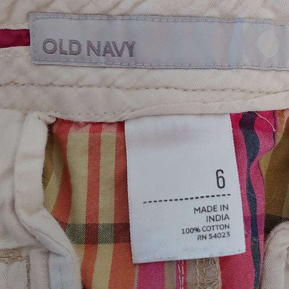 Old Navy mini skirt - Picture 3 of 3